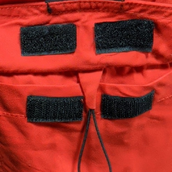 Hurley - Picture 6 of 8